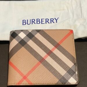 Men’s Burberry Bifold Wallet
